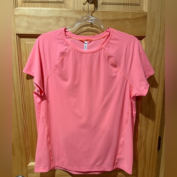 Athleta Short Sleeve Athletic Top vibrant peach size M women’s - Picture 1 of 8